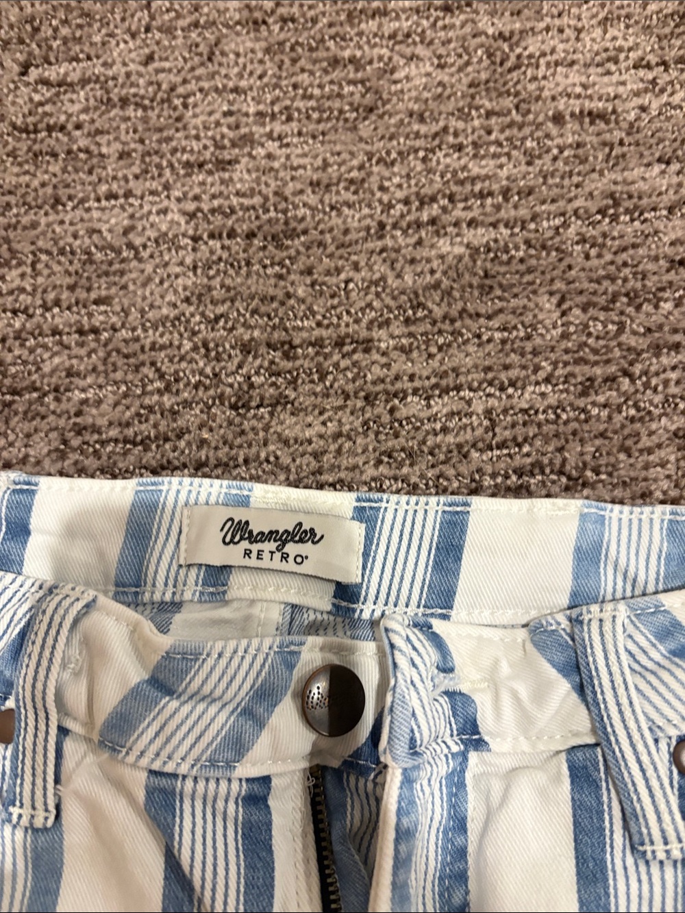 Wrangler White and Blue Vertical Stripe Wide-Leg Jeans - Picture 2 of 4